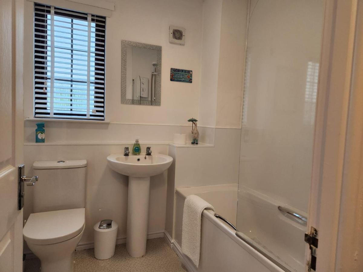 דירות מופאט 10 Ladyknowe Court מראה חיצוני תמונה